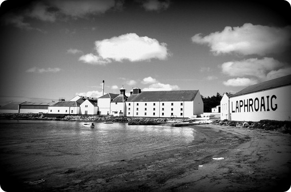 Laphroaig_Distillery